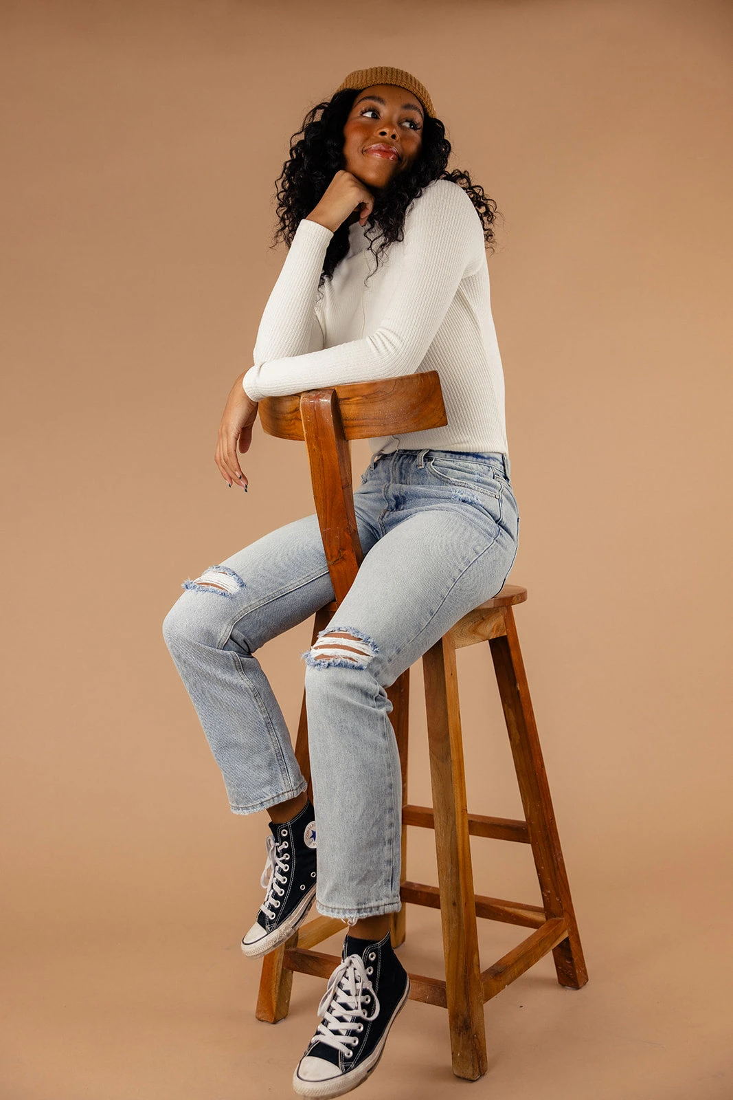 Brayden Loose Fit Distressed Jeans - Image 5