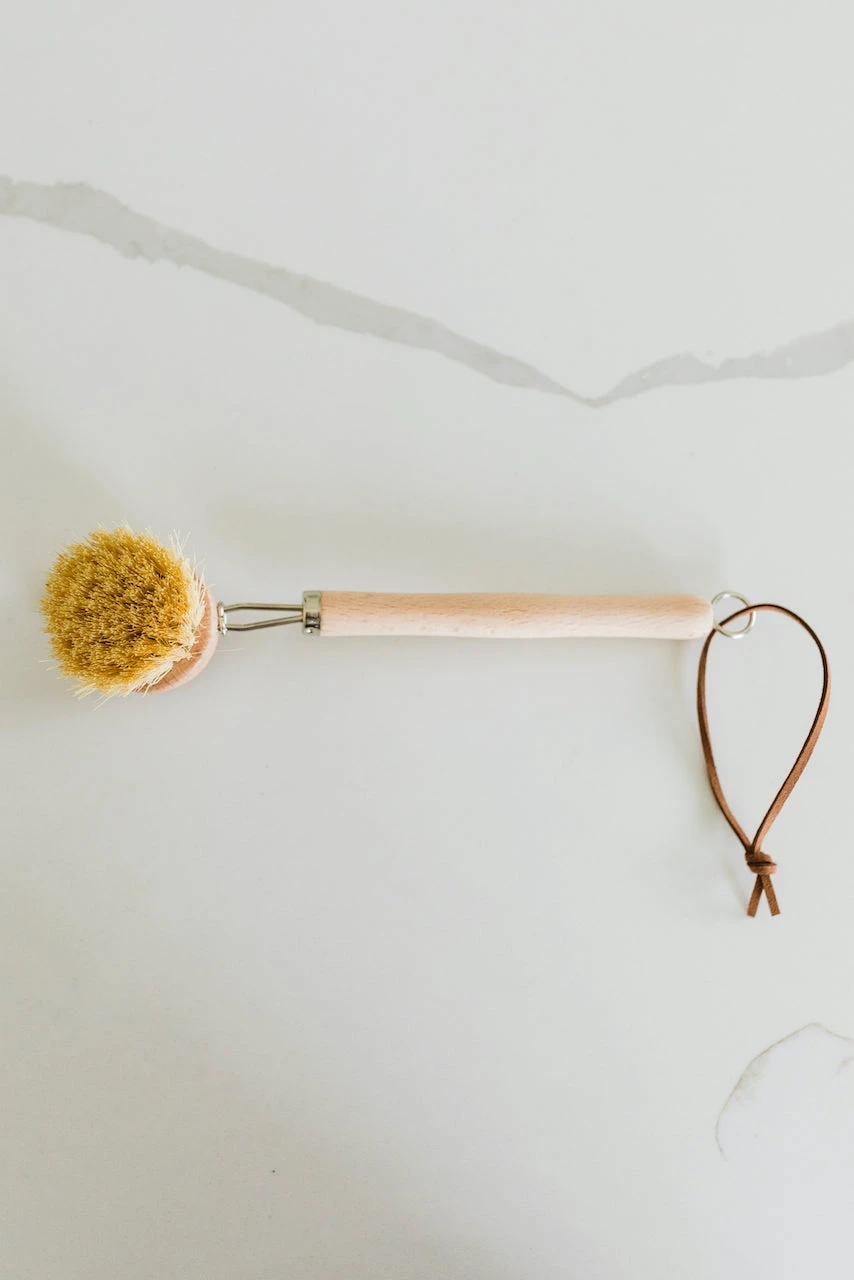 Reinhart Wood Dish Brush - Image 2