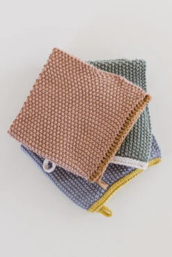 Cassette Square Knit Dish Cloths