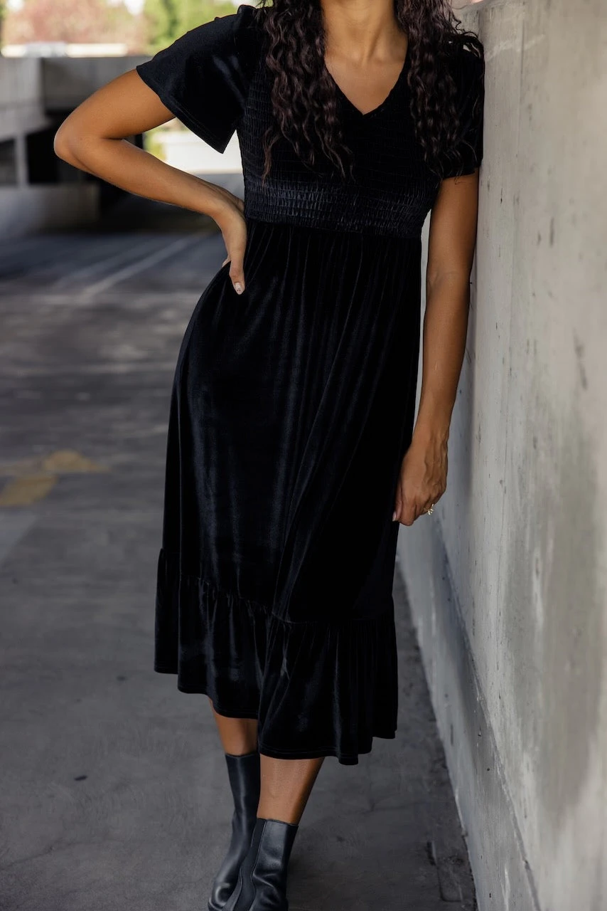 New Moon Flutter Sleeve Velvet Dress - Image 9