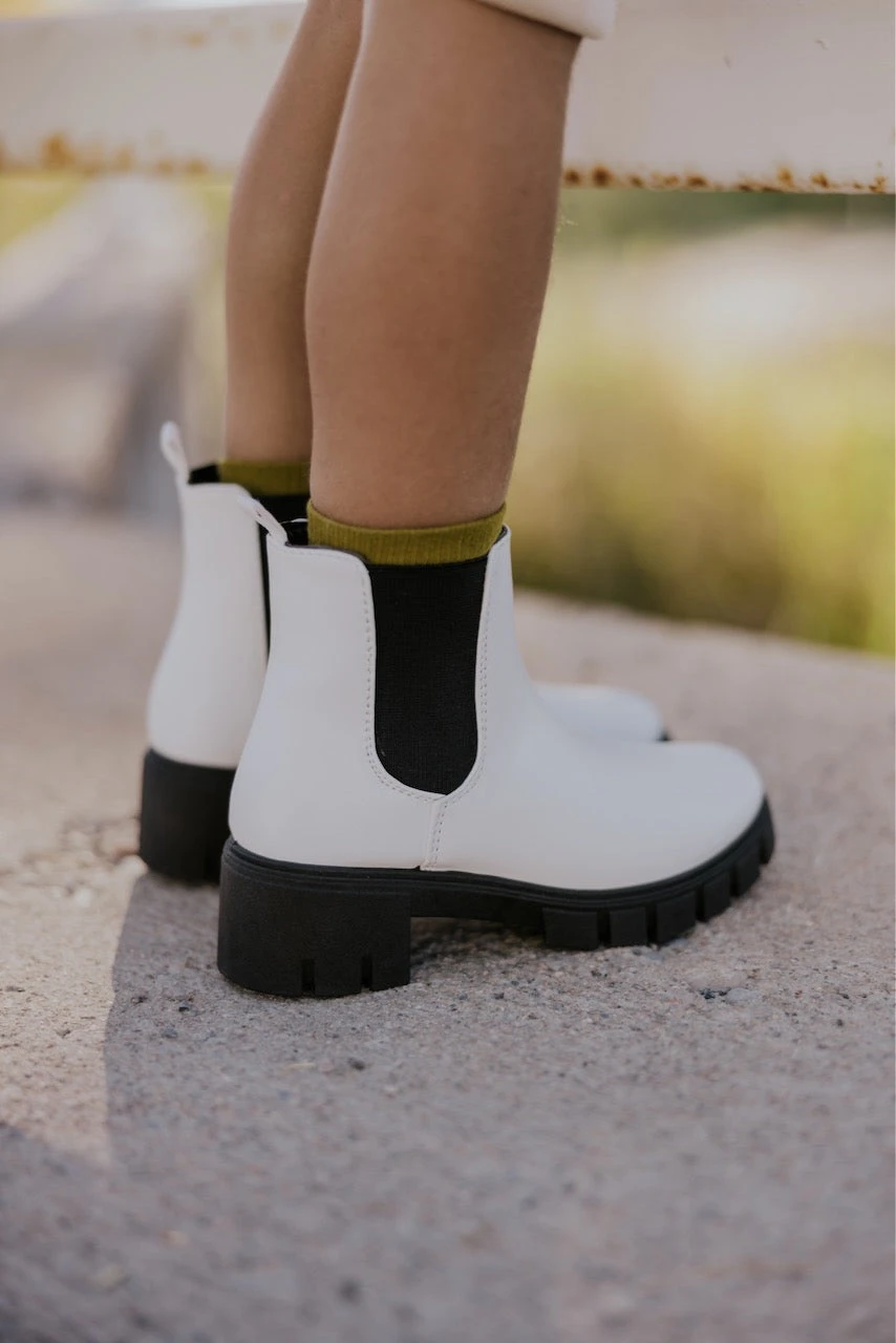 Madi Chelsea Boot