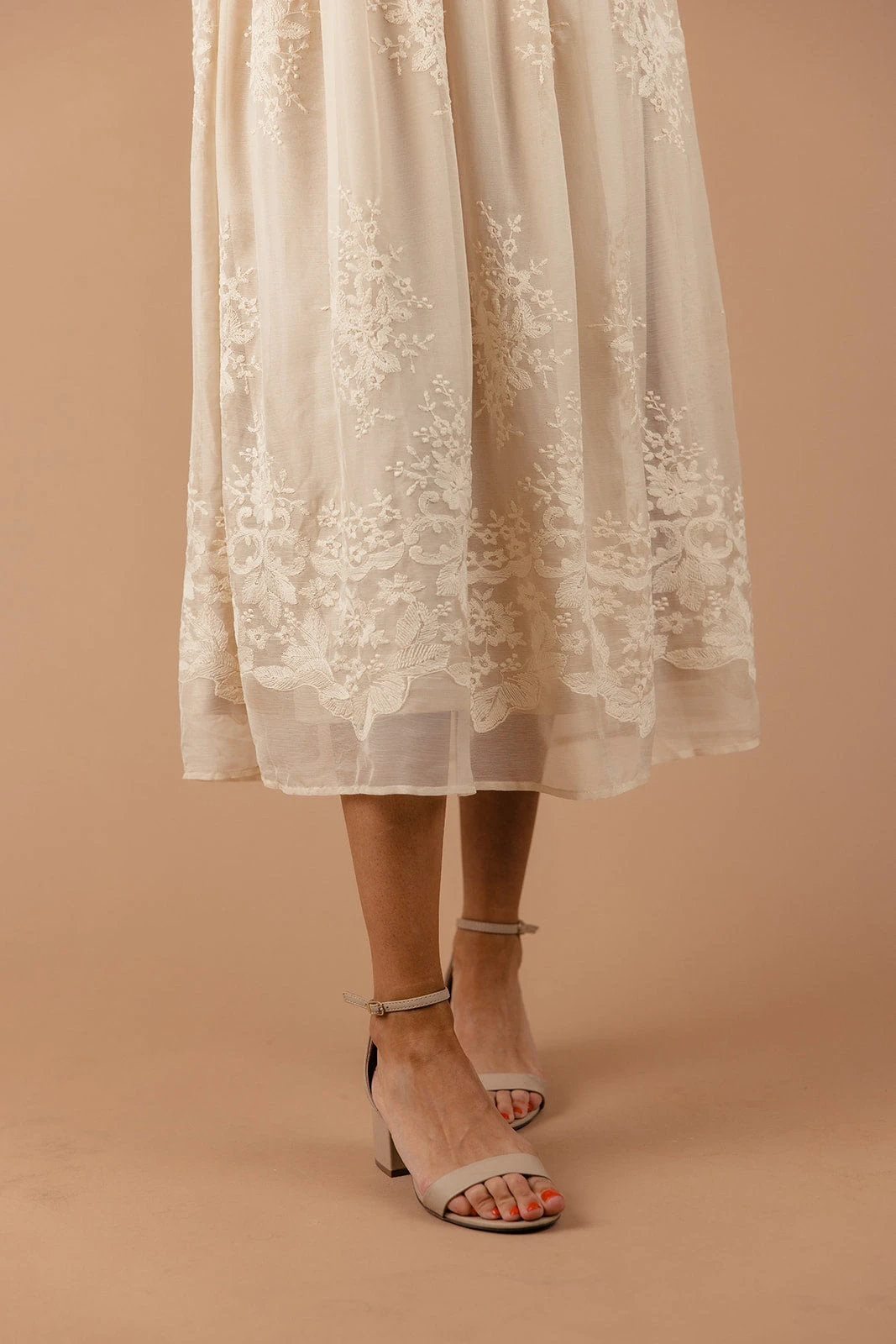 Juliette Smocked Lace Dress - Image 2