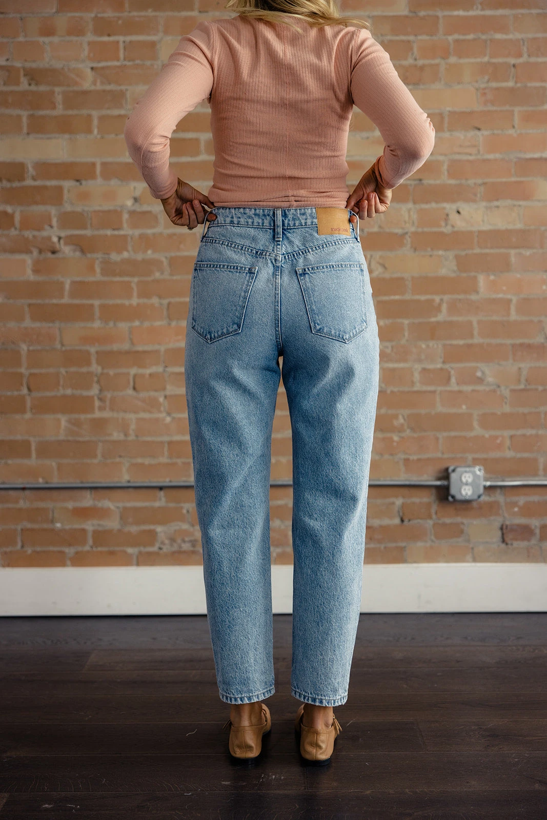 Blake High Rise Mom Jeans - Image 4