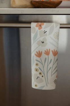 Geometry Fiona Cream Tea Towel