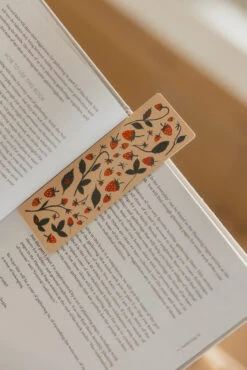 Elana’s Berries Bookmark