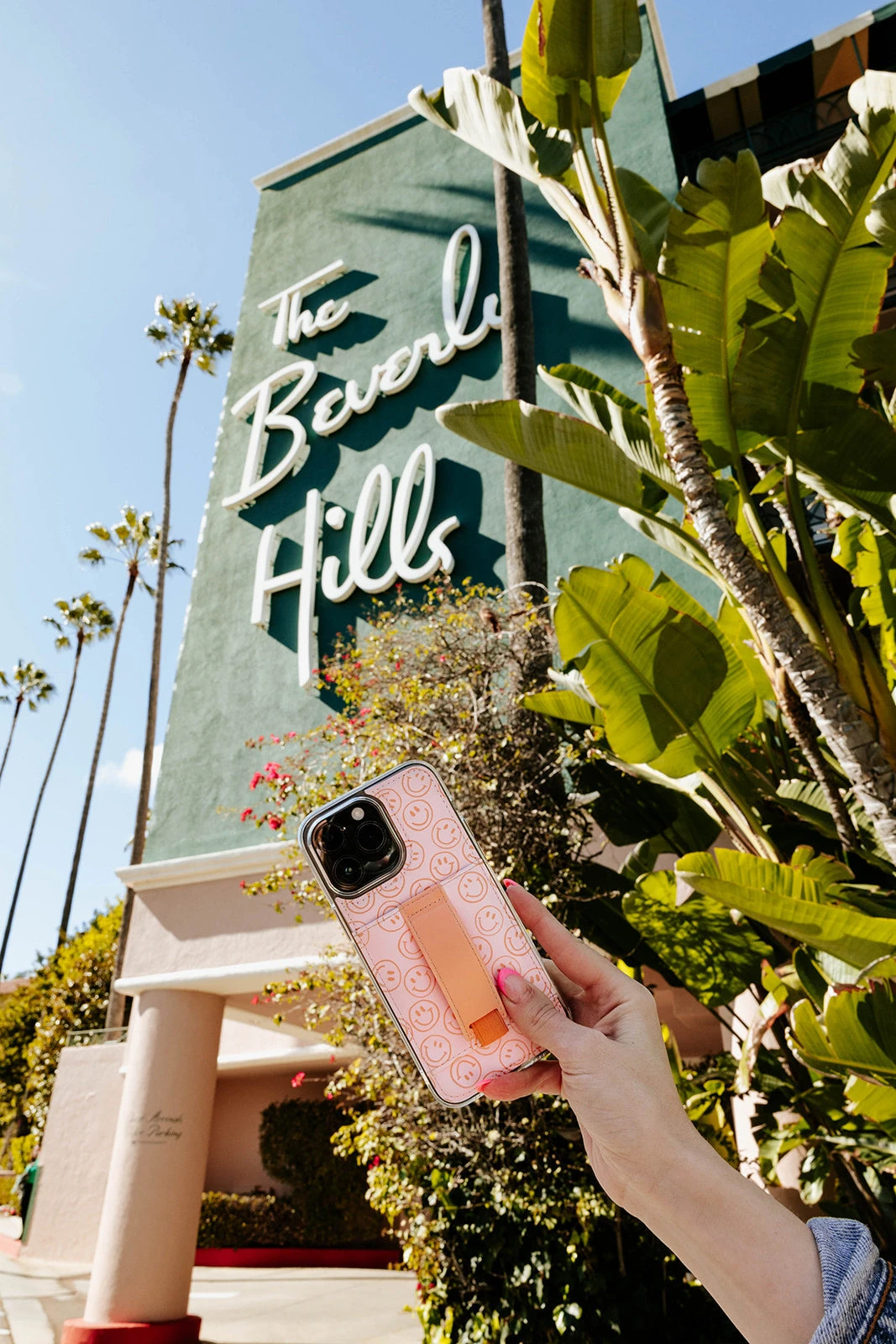 All Smiles - Image 10